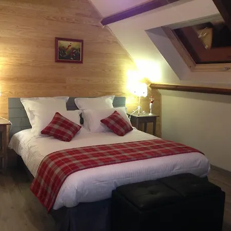 Entre Lot Et Dordogne Bed and Breakfast Saint-Cirq-Madelon